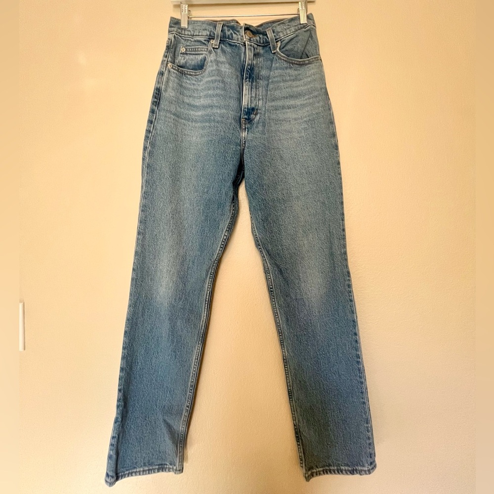 Levi’s 
70s High Slim Straight Jeans